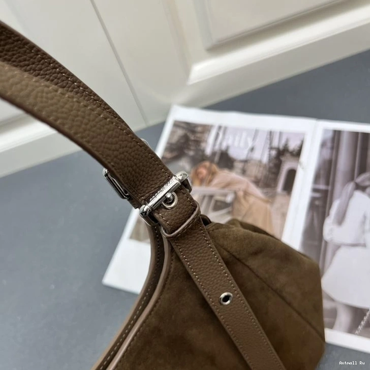 84165 ModernLook Satchel Bags Coccinelle 0715